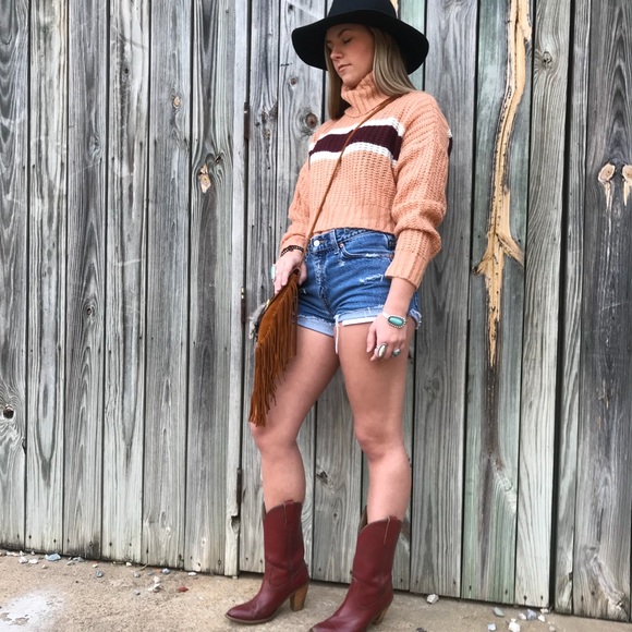 Sweaters - ON SALE! Long Sleeve Turtleneck Stripe Sweater